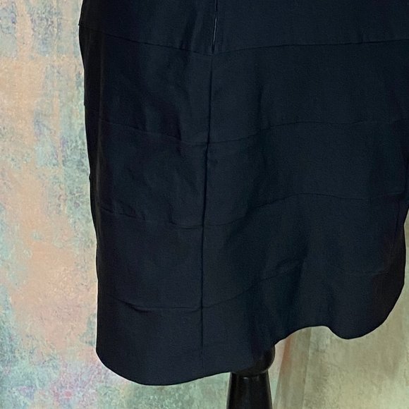 📌Trixxi Form Fitted Cocktail - Party - Homecoming Dress w/ Rich Beaded Neckline - Picture 10 of 13